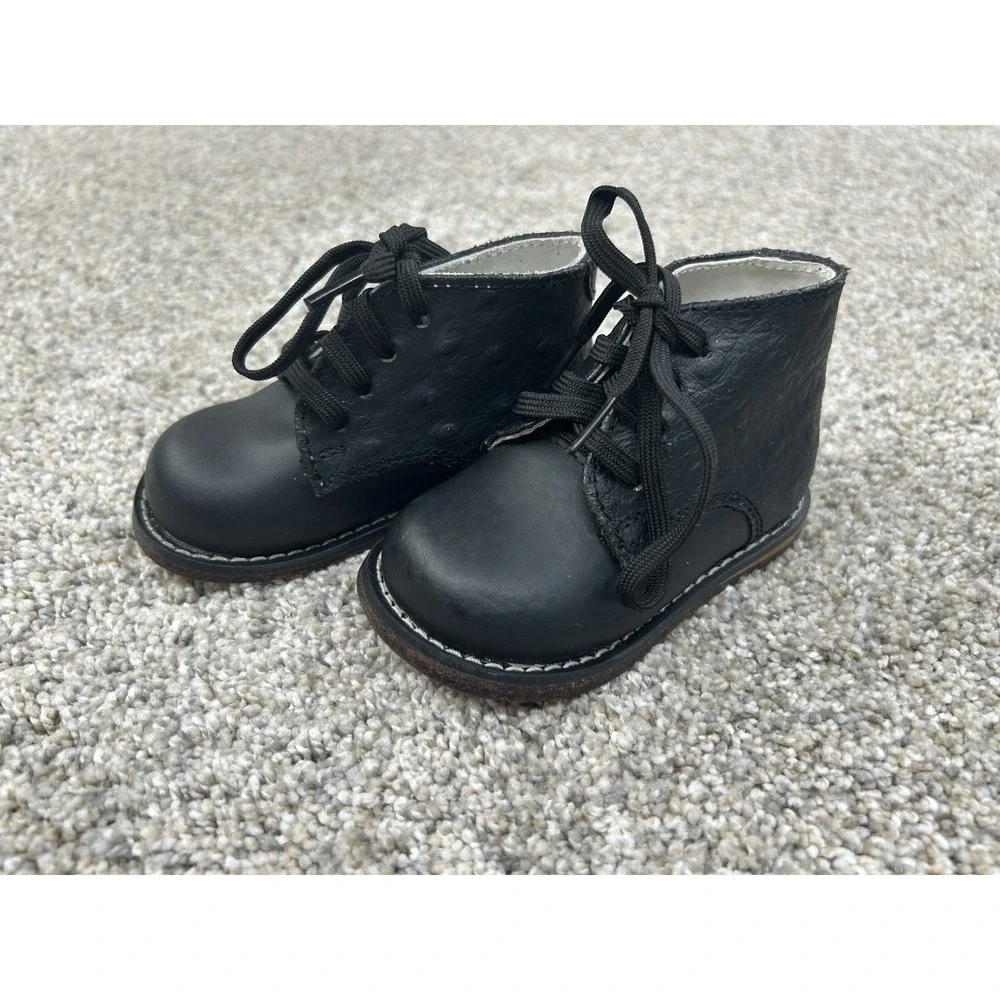 Josmo Walker Black Leather Hard Bottom Lace Up Walkers Size 3.5